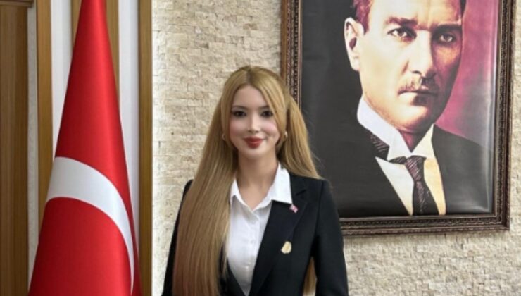 Sosyal medya yeni atanan kaymakam Tuğçe Orhan'ı Cindy bebeğe benzetti, bir anda binlerce beğeni yağdı