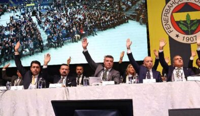 CANLI |  Fenerbahçe Olağanüstü Genel Kurulu’nda oylama sona erdi! Yönetime tam yetki | Sadettin Saran müjdeyi verdi: Rekor tutarla yeni anlaşma