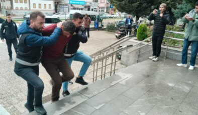 Tartıştığı babasını pompalı tüfekle vurarak öldürdü!