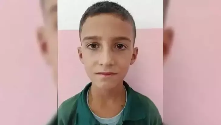 Traktör şarampole devrildi: 1 ölü, 2 yaralı