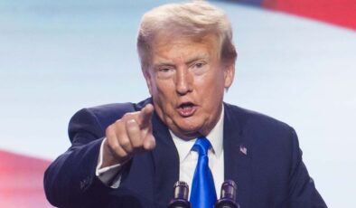Trump: Kanada'ya uygulanan tarifeyi yüzde 10 artırıyorum