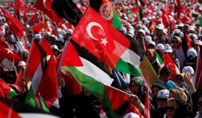 Türkiye’den Gazze’ye dev sevkiyat: 101 bin 725 ton yardım sevk edildi