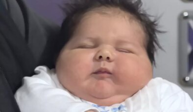 Türkiye’nin en kilolu ve en uzun bebeği "Ali Atilla" dünyaya geldi