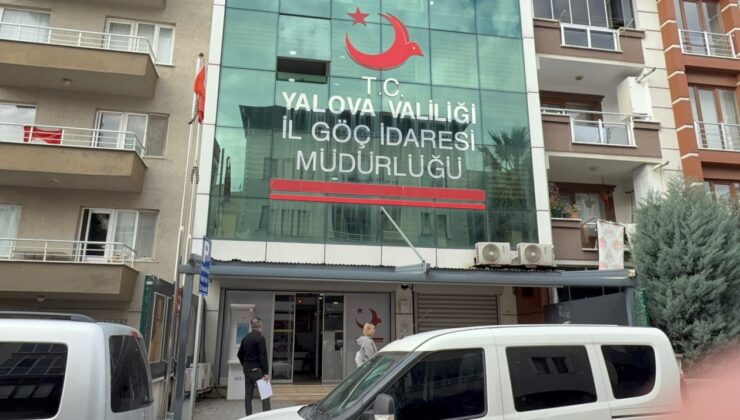 Yalova'da İl Göç İdaresi Müdürlüğü'ne operasyon: Gözaltılar var
