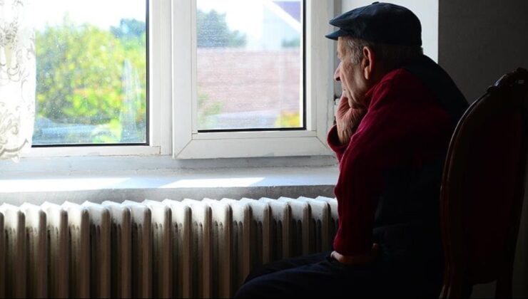 Yoksulluğun gölgesinde huzurevi kuyruğu