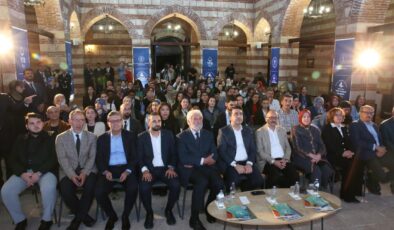 YTB Dünya Edebiyat Ödülleri’nde genç yazar buluşması: 37 ülkeden yazarlar bir araya geldi
