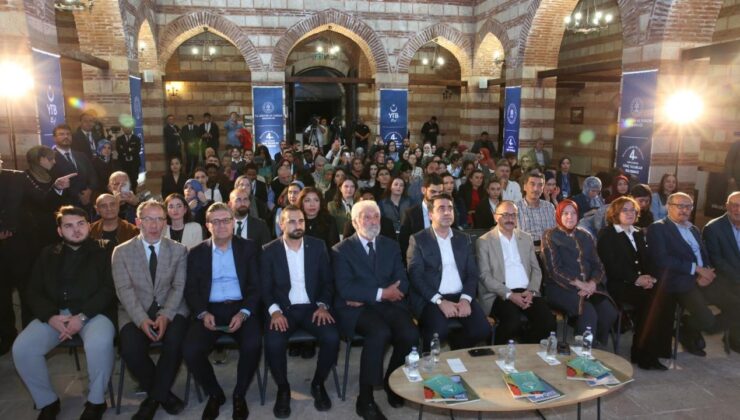 YTB Dünya Edebiyat Ödülleri’nde genç yazar buluşması: 37 ülkeden yazarlar bir araya geldi
