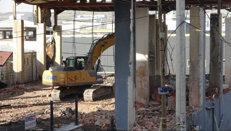 7 kişiye mezar olmuştu: O fabrika yıkılıyor