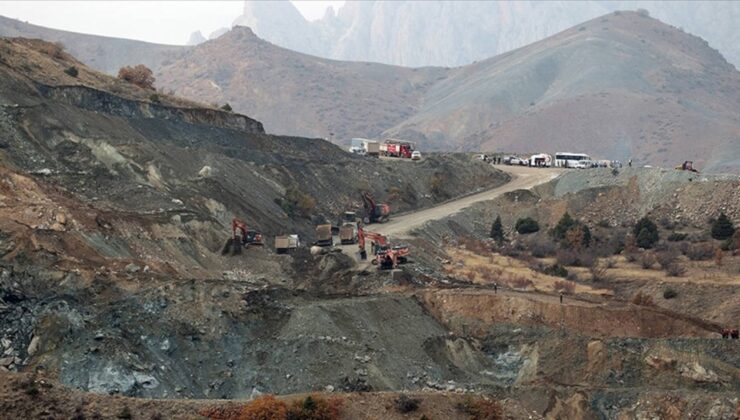 8 gün oldu: Göçük altında kalan şantiye müdürü bulunamadı