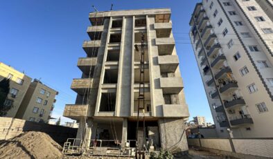 Adana’da çalıştığı inşaattan düşen işçi yaşamını yitirdi