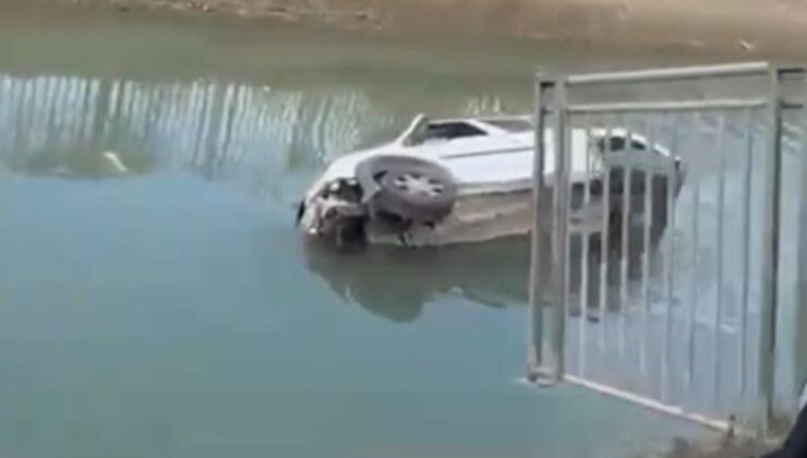 Adana'da hafif ticari aracın sulama kanalına düştü: O anlar kamerada