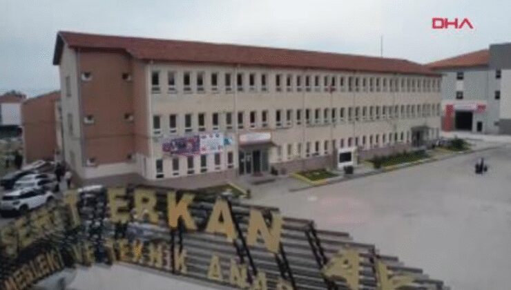 Amasya'da 300 öğrenciyle '10 Kasım' koreografisi