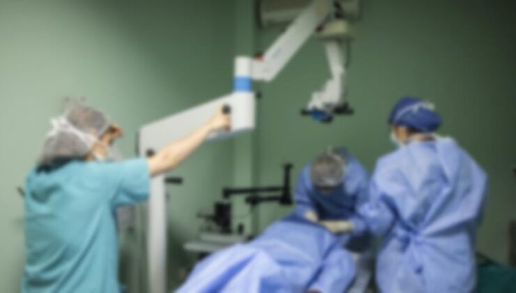 Ameliyat olurken İstanbul'u gezdi