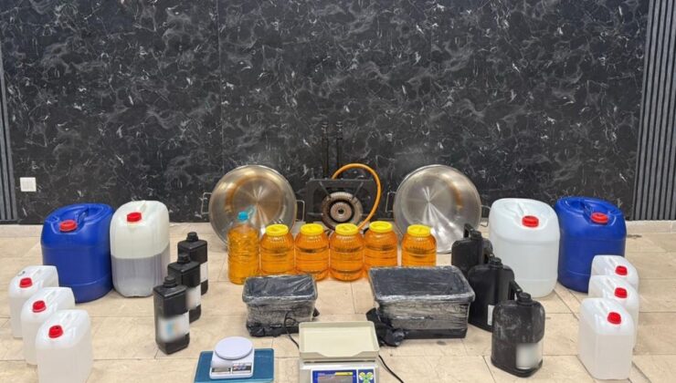 Arnavutköy’de uyuşturucu operasyonu: Yüklü miktarda kimyasal ve madde ele geçirildi