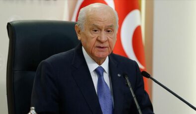 Bahçeli’den ’24 Kasım Öğretmenler Günü’ mesajı