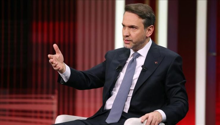 Bakanın toplantıdan kovduğu şirkete af çıktı