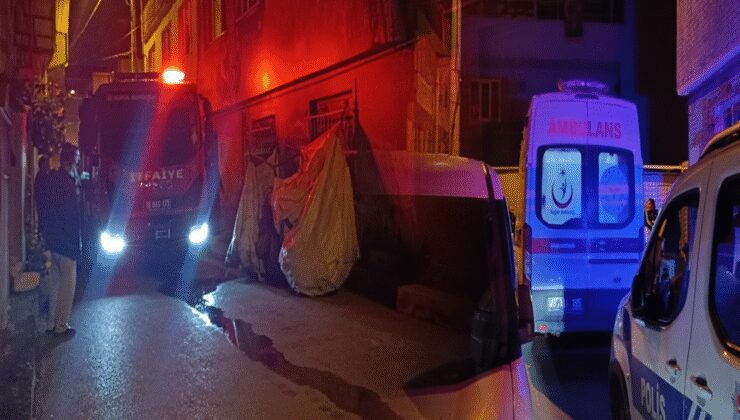 Bursa'da cinnet anları: Evini ateşe verdi
