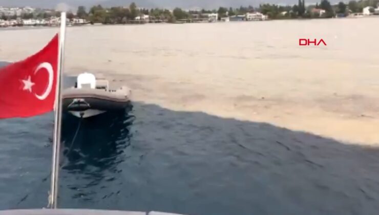 Denizin rengi değişti! Görenler tedirgin oldu