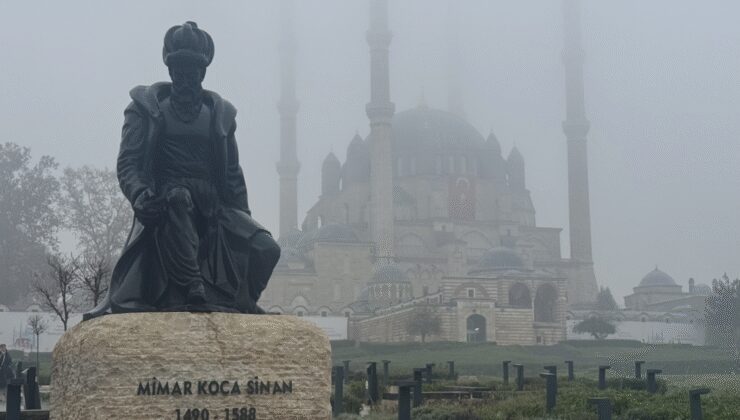 Edirne'yi sis bürüdü! Görüş mesafesi 50 metrenin altına düştü