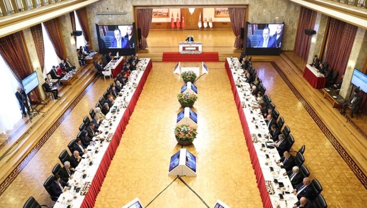 Ertelenen komisyon toplantısında bakanlar sunum yapacak