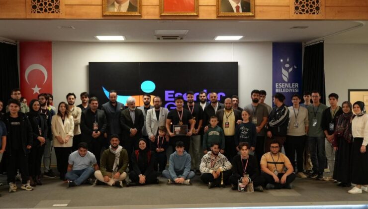 Esenler’de gençler Filistin temalı oyunlarla buluştu