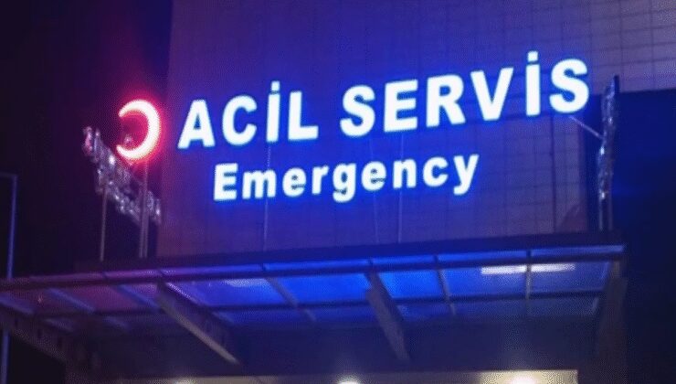 Esenler'de şarampole düşen otomobilin sürücüsü yaralandı