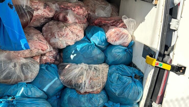 Halka bunları yedireceklerdi, yakalandılar