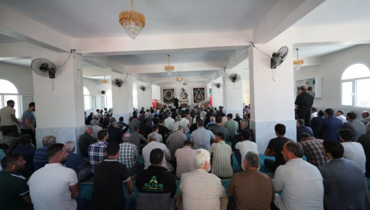 Hatay’da depremde ağır hasar alan Aksa Camisi inşası tamamlanarak yeniden ibadete açıldı