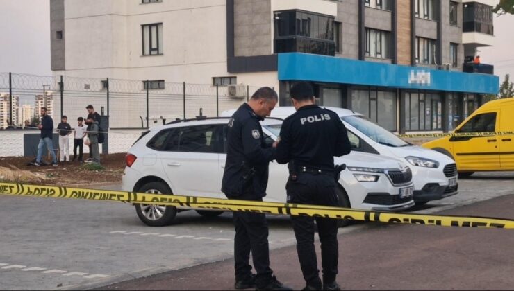 İki grup çatıştı, ortalık kan gölüne döndü: Ölüler ve yaralılar var