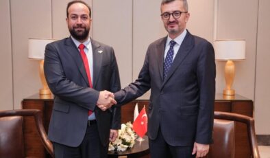 İletişim Başkanı Duran, Suriye Enformasyon Bakanı ile görüştü