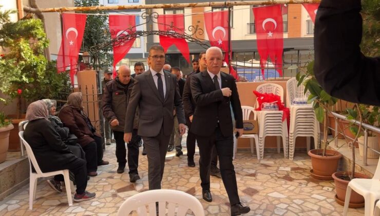 İstanbul Valisi Gül’den, şehit Pilot Hasan Bahar’ın yakınlarına başsağlığı ziyareti