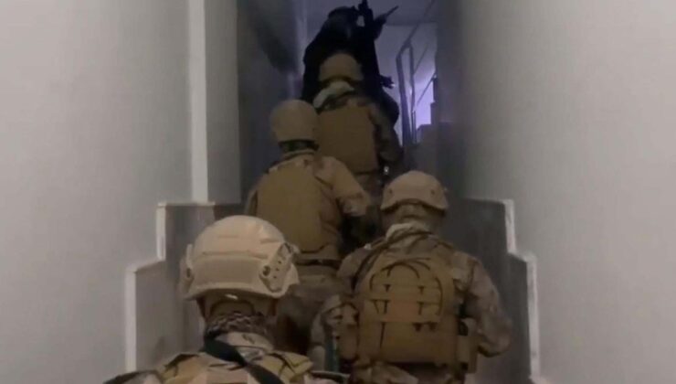 İzmir merkezli ByLock operasyonu: 9 gözaltı