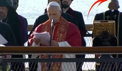 İznik’teki ayine damga vuran görüntü