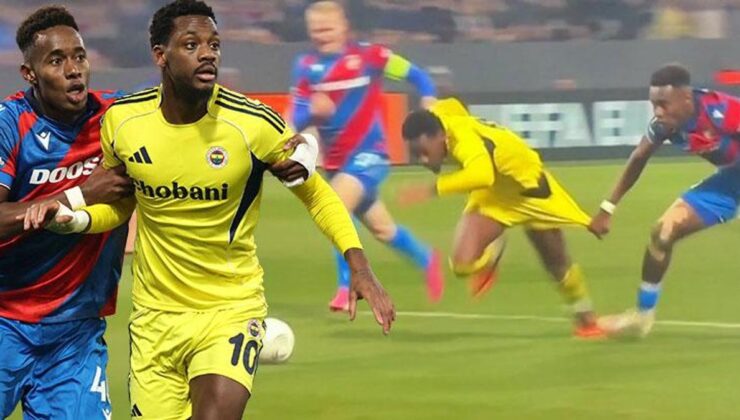 Jhon Duran’ı yaka paça indirdiler, hakemden skandal karar! Monitöre gitmesine rağmen penaltıyı vermedi