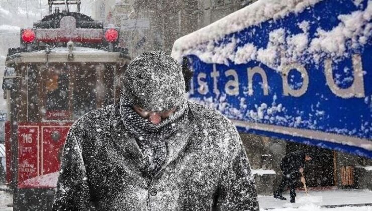 Kara kış kapıda! İstanbul'a lapa lapa kar yağacak: Uzman isim uyardı
