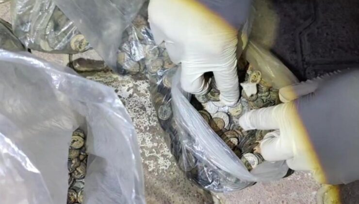 Kazmayı vurduğu yerden bin yıllık tarih çıktı