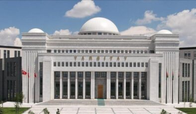 Komşusunun balkonuna halı silkeleyen sanığa hapis cezası