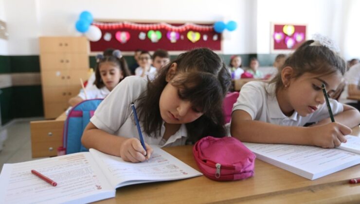 MEB'in ara tatil kararı velileri kızdırdı