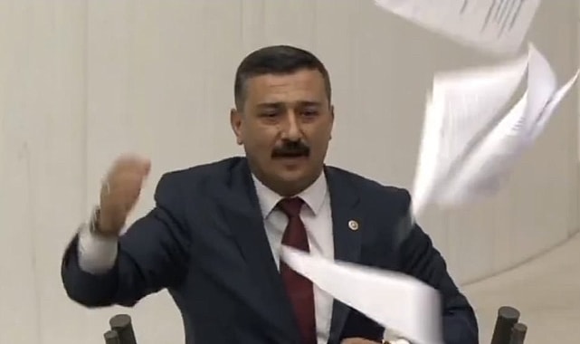 Meclis'te Fatih Altaylı protestosu