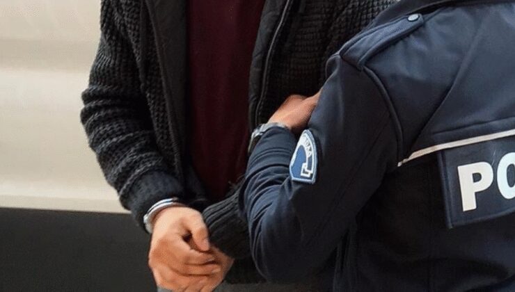 Mersin'de otobüste yankesicilik yapmaya çalışırken yakalan