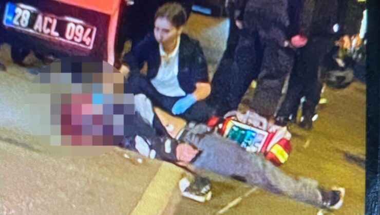 Minibüsle çarpışan motosikletin ehliyetsiz sürücüsü öldü