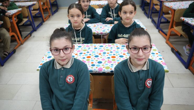 Öğretmenler ayırt edemiyor, 42'si birden aynı okulda okuyor