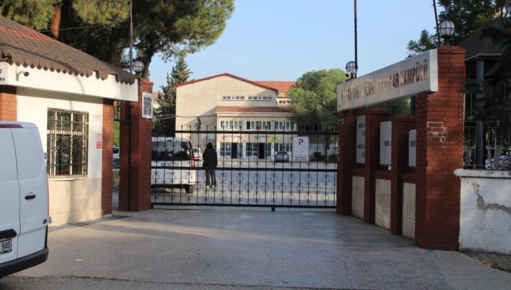 Okul önündeki tartışmada kan aktı! 2 yaralı!