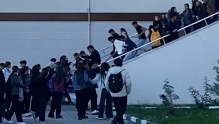 Okulda korku dolu anlar: Sopalarla baskın yaptılar