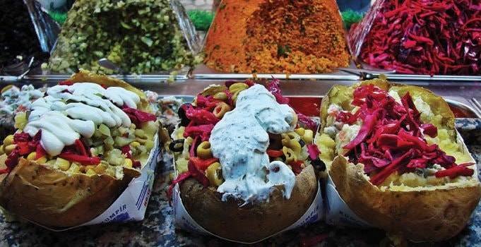 Ortaköy'de kumpir ve midye faciası: 6 yaşındaki Kadir ve 3 yaşındaki Masal hayatını kaybetti