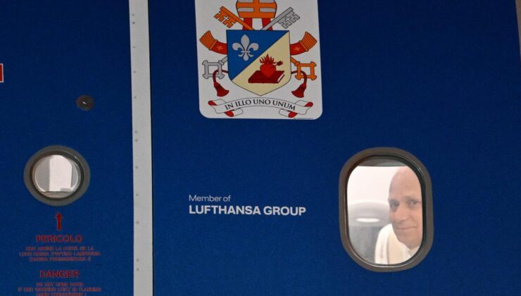 Papa 14. Leo, İstanbul’a geldi