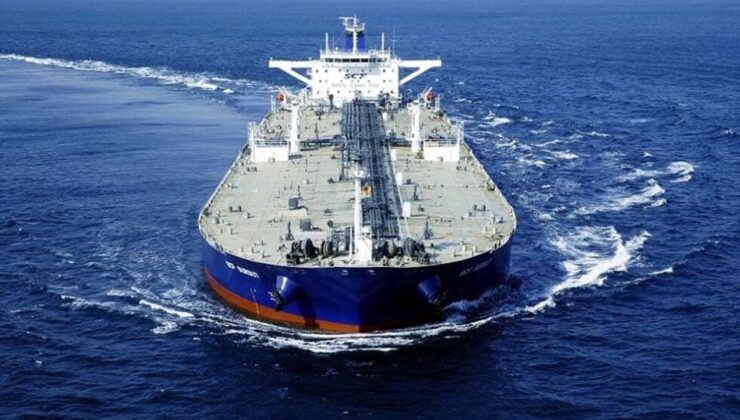 Rusya'ya ham petrol taşıyan gemiye saldırı