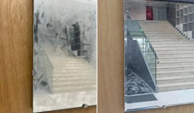 Sanat eserini "kirli ayna" zannetti, 40 yıllık tozu tuvalet kağıdıyla sildi