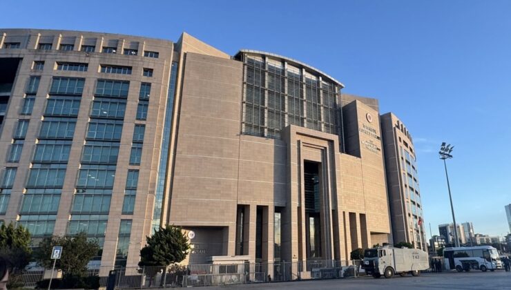 Saraçhane davasında 8'i gazeteci 12 kişi hakkına beraat