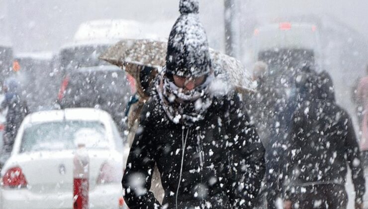 Sıcaklar yerini sert kışa bırakıyor: İstanbul kara doyacak